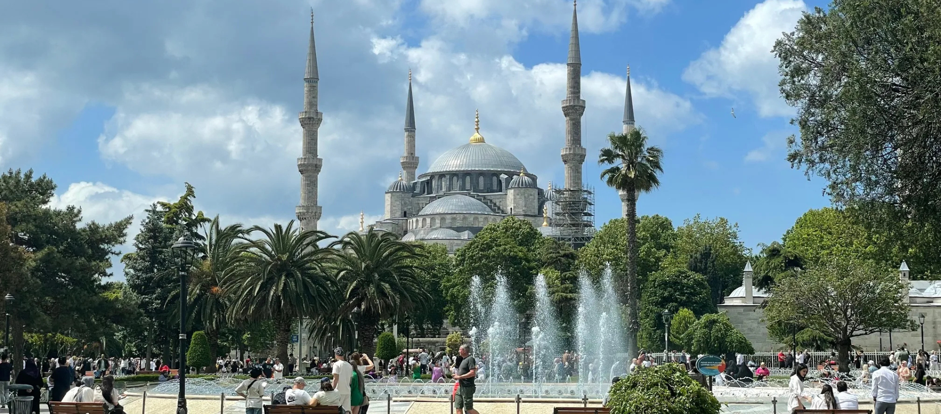 Istanbul Family Tour 15 Passengers